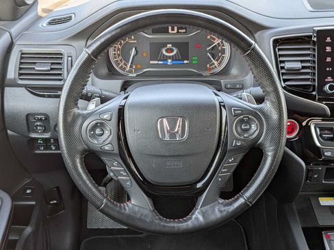 Used 2023 Honda Ridgeline Black Edition image 23