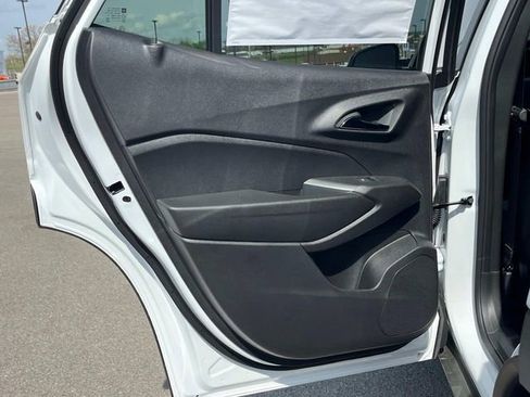 New 2026 Chevrolet Trax LT image 20