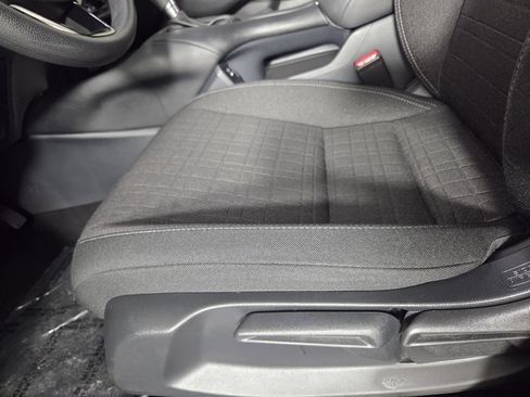 Used 2025 Honda HR-V LX image 11