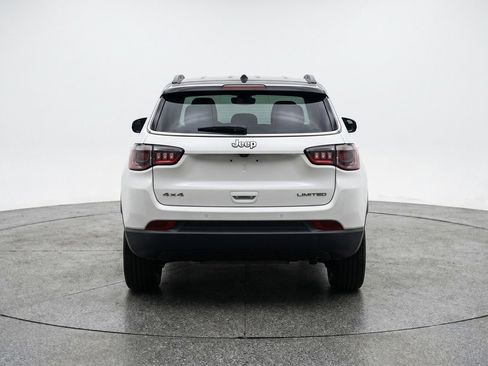 Used 2025 Jeep Compass Limited AWD/4WD image 7