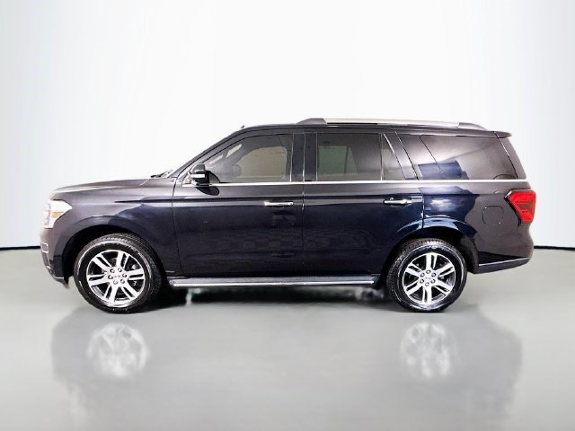 Used 2023 Ford Expedition Limited AWD/4WD image 6