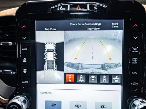 Used 2022 RAM 3500 Limited image 19