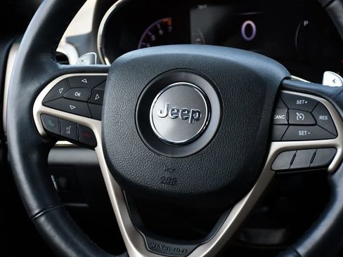 Used 2015 Jeep Grand Cherokee Limited AWD/4WD image 32