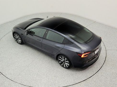 Used 2024 Tesla Model 3 Long Range RWD image 27
