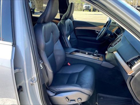 Used 2024 Volvo XC90 B6 Plus w/ Protection Package Premier image 7