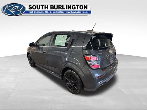 Used 2017 Chevrolet Sonic LT w/ Convenience Package FWD image 4