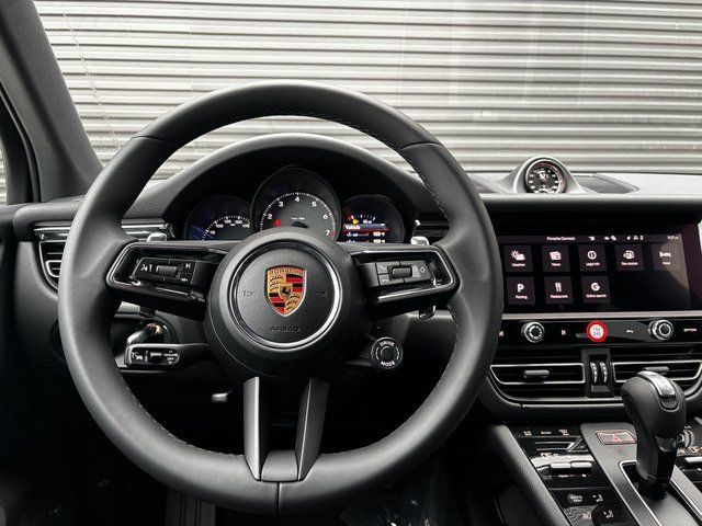 Certified 2026 Porsche Macan S AWD/4WD image 14