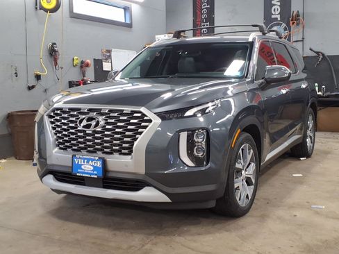 Used 2021 Hyundai Palisade SEL w/ Convenience Package AWD/4WD image 3