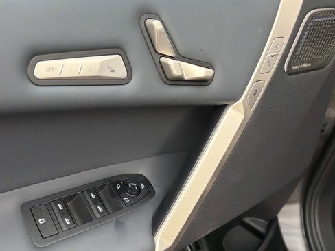 Certified 2023 BMW iX M60 AWD/4WD image 18