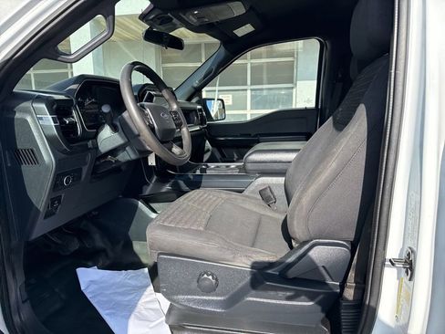 Used 2022 Ford F150 XL w/ STX Appearance Package image 8