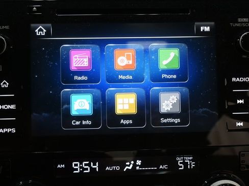 Used 2018 Subaru Legacy 2.5i Limited AWD/4WD image 27
