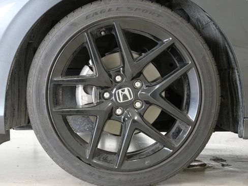 Used 2025 Honda Civic Sport image 9