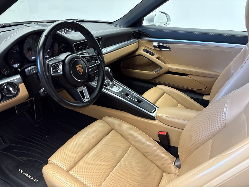 Certified 2017 Porsche 911 Carrera 4S AWD/4WD image 5