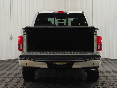 Used 2018 Ford F150 Lariat w/ Equipment Group 502A Luxury AWD/4WD image 32