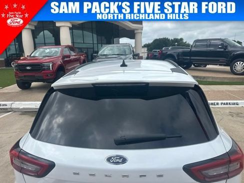Used 2023 Ford Escape ST-Line w/ Tech Pack #1 AWD/4WD image 7