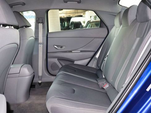 Used 2023 Hyundai Elantra SEL w/ Convenience Package FWD image 44
