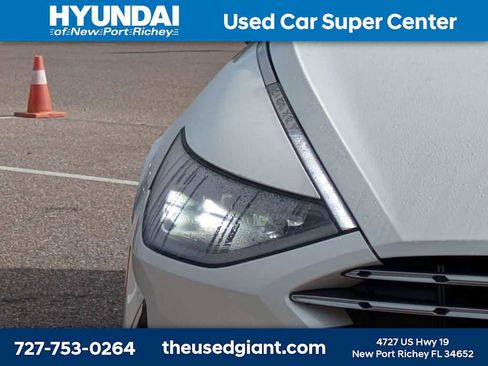 Used 2021 Hyundai Sonata Limited image 9