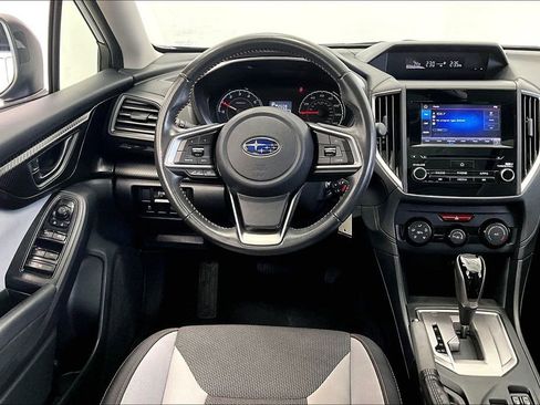 Used 2019 Subaru Crosstrek 2.0i Premium w/ Moonroof Package AWD/4WD image 5