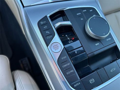 Used 2024 BMW 430i Convertible w/ Premium Package image 21