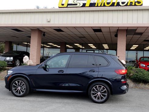 Used 2022 BMW X5 xDrive40i w/ M Sport Package image 4