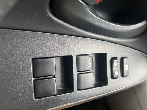 Used 2011 Toyota RAV4 2WD w/ Upgrade Value Pkg image 21