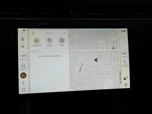 New 2026 Land Rover Range Rover Long Wheelbase SE image 22