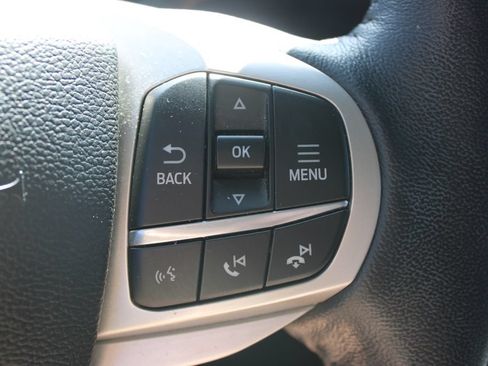 Used 2022 Ford Explorer Limited w/ Equipment Group 301A RWD image 41