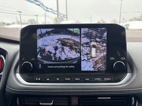 Used 2023 Nissan Rogue Platinum image 20