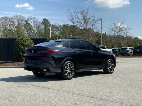 Used 2024 BMW X6 xDrive40i w/ M Sport Professional Package image 3