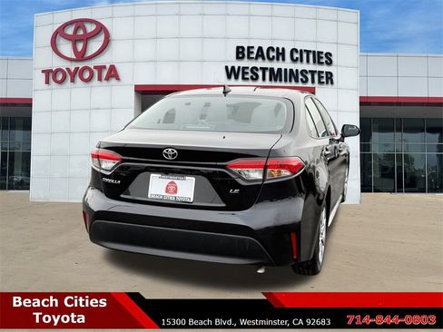 Certified 2024 Toyota Corolla LE image 11