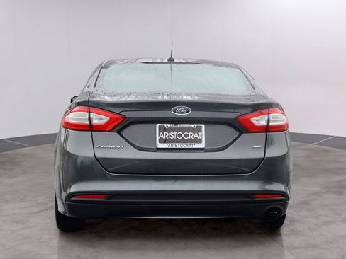 Used 2015 Ford Fusion SE FWD image 6