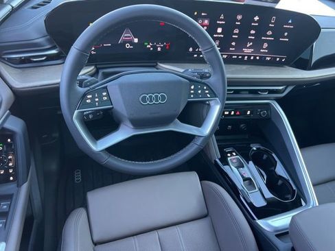 New 2025 Audi Q5 Premium Plus image 31