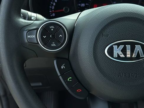 Used 2017 Kia Soul w/ Convenience Package FWD image 26