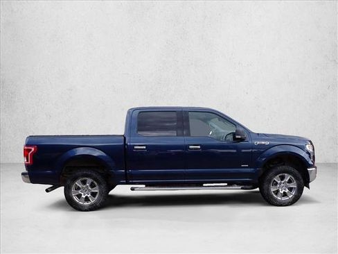 Used 2015 Ford F150 XLT w/ Equipment Group 301A Mid AWD/4WD image 4