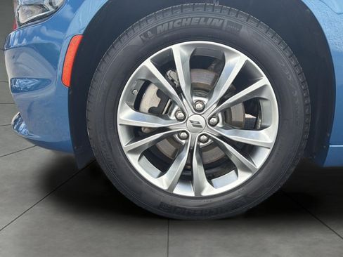 Used 2023 Dodge Charger SXT AWD/4WD image 3