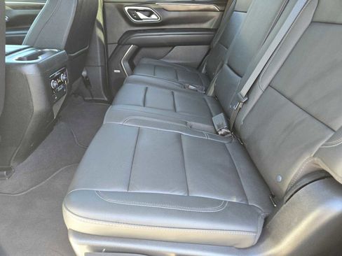 Used 2022 Chevrolet Tahoe LT w/ Luxury Package image 27