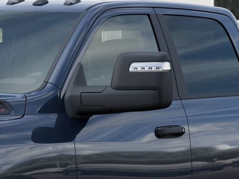 New 2026 RAM 2500 Big Horn AWD/4WD image 12
