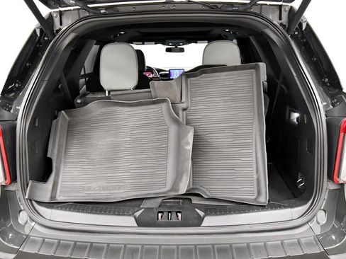 Used 2022 Ford Explorer Timberline w/ Timberline Technology Package AWD/4WD image 7