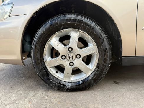 Used 2001 Honda Accord LX image 9