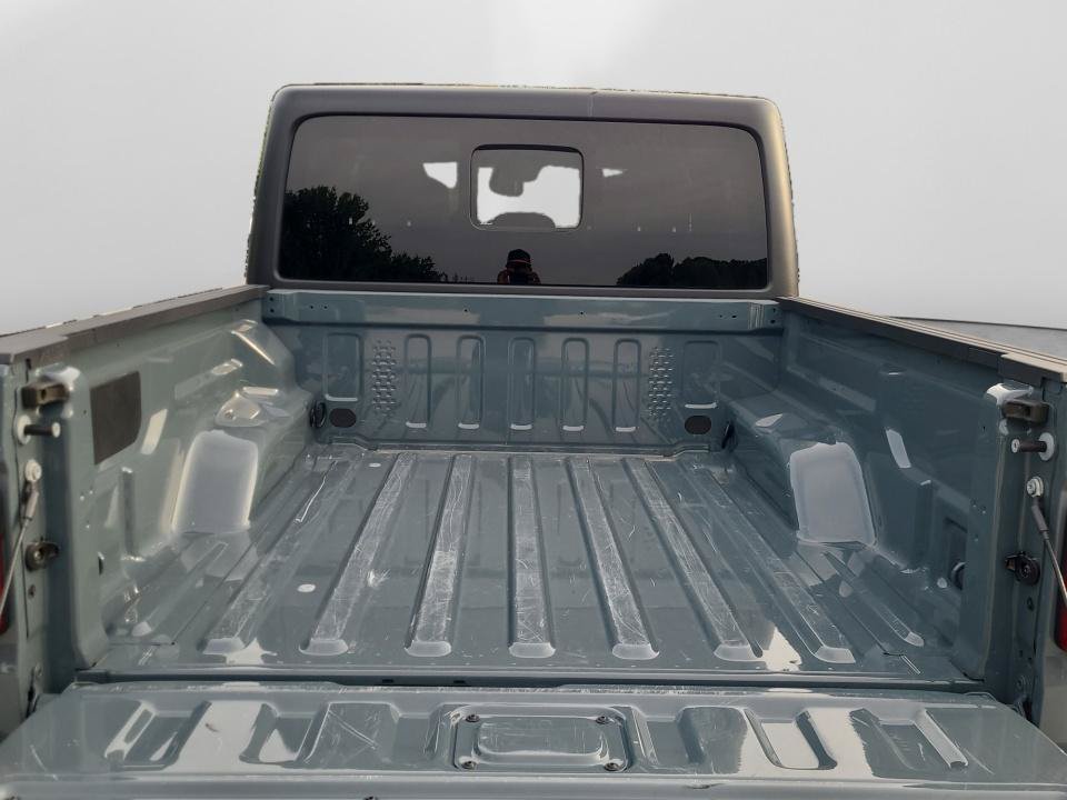 Used 2026 Jeep Gladiator Mojave AWD/4WD image 19