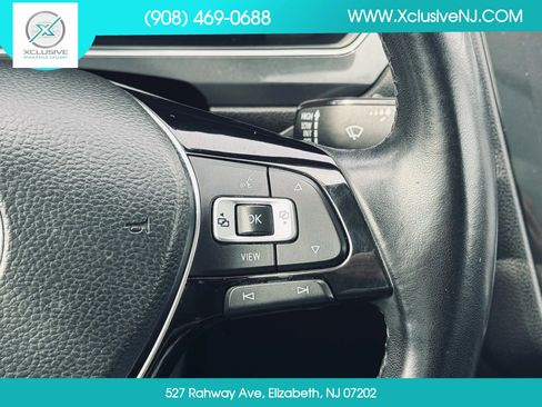 Used 2019 Volkswagen Tiguan SEL image 13