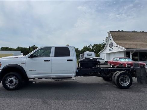 Used 2019 RAM 5500 Tradesman w/ Max Tow Package AWD/4WD image 10