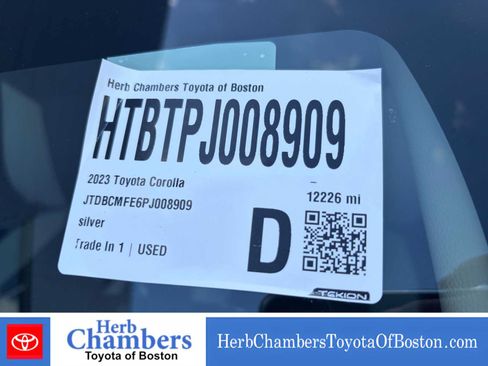 Used 2023 Toyota Corolla LE w/ LE Convenience Package FWD image 14