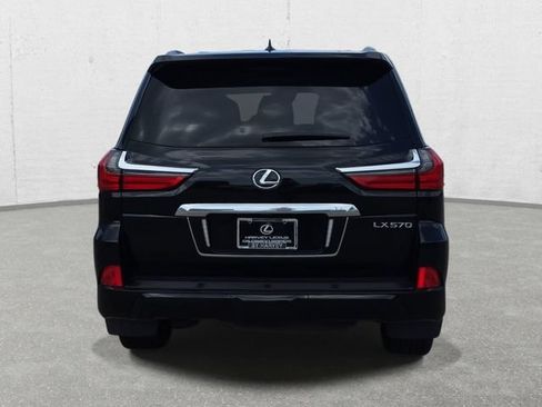 Used 2018 Lexus LX 570 4WD w/ Luxury Package image 6