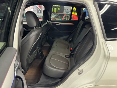 Used 2019 BMW X1 xDrive28i w/ M Sport Package image 13