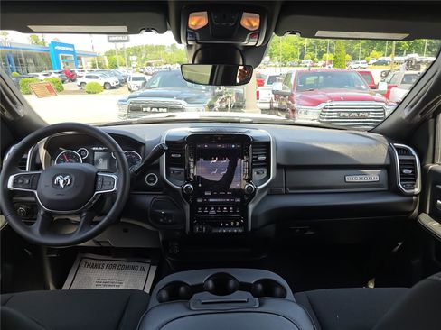 Used 2026 RAM 2500 Big Horn AWD/4WD image 16