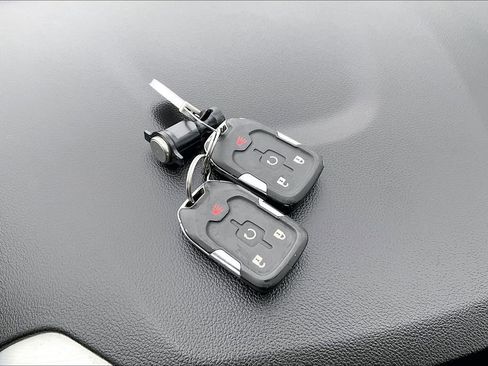Used 2023 GMC Terrain SLE w/ Driver Convenience Package AWD/4WD image 13