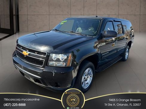 Used 2014 Chevrolet Suburban LT image 7