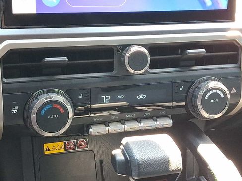 Used 2024 Toyota Tacoma TRD Sport w/ TRD Sport Upgrade Package AWD/4WD image 15