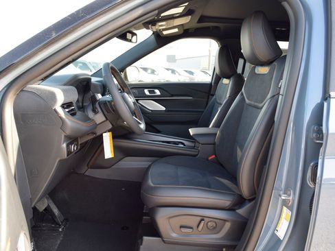New 2026 Ford Explorer Tremor image 18